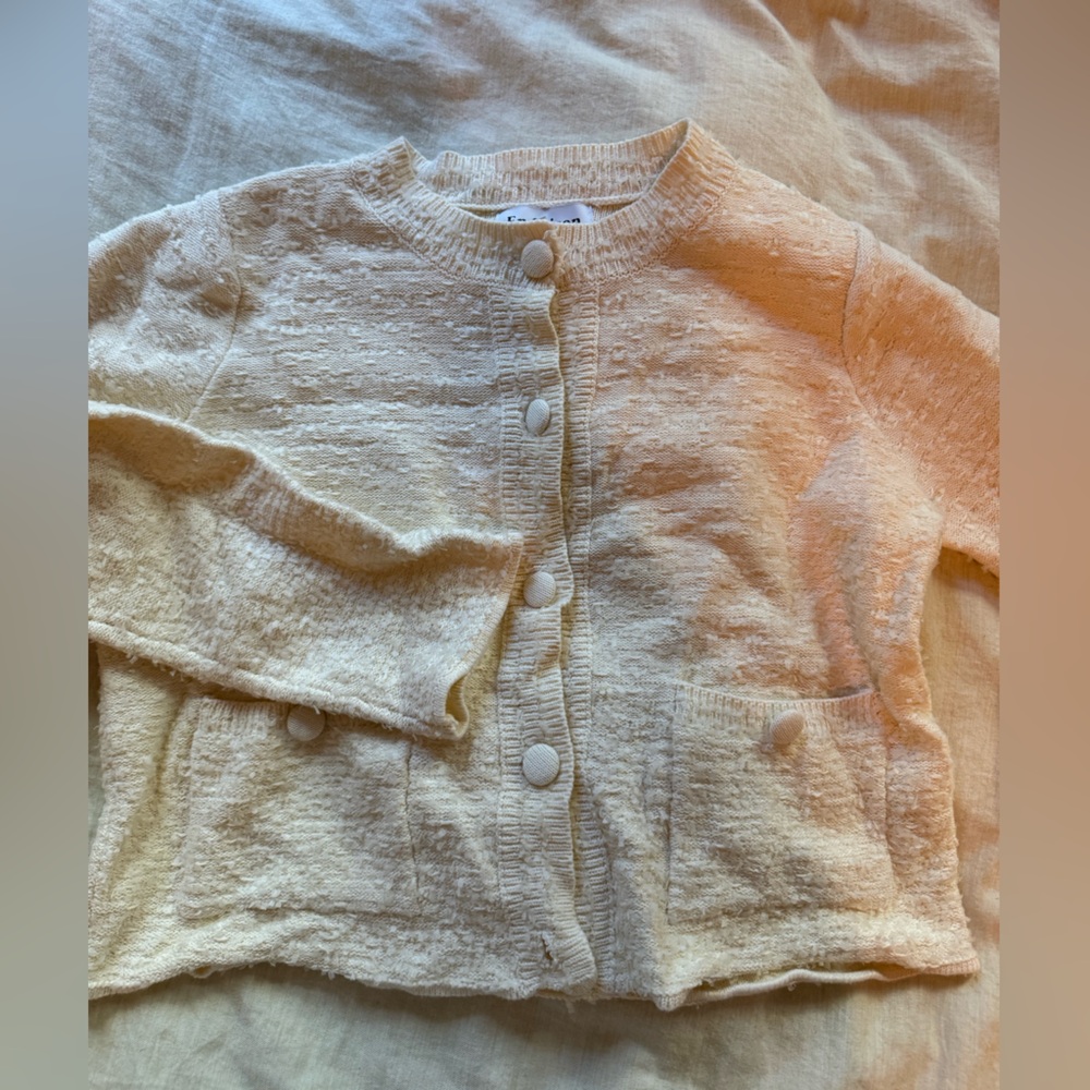 En saison Women's Beige Sweater